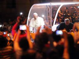 Francisco culmina este domingo en Paraguay, una gira que también lo llevó a Ecuador y Bolivia. EFE / A. Cristaldo