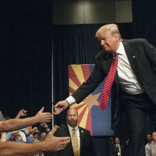 La posición de Donald Trump denota ignorancia: Mónica Lavin