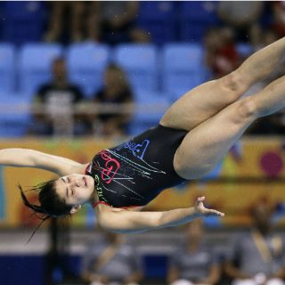 Dolores Hernández gana bronce en trampolín de tres metros