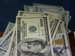 El Banxico informó que el tipo de cambio para solventar obligaciones es de 15.7404 pesos. EL INFORMADOR / ARCHIVO