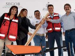 Este lunes se realizó la entrega de herramientas del PET en el municipio de El Salto. TWITTER / @SCT_mx