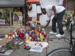 Garner murió en agosto de 2014 por una llave de estrangulamiento cuando era sometido por agentes que querían detenerlo. AP / ARCHIVO