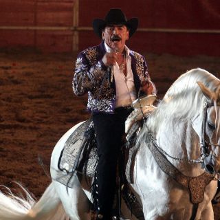 El rey del jaripeo ha muerto... ¡Viva el rey!