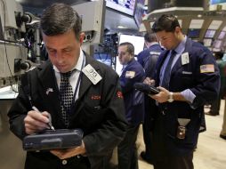 El índice compuesto por el mercado Nasdaq subió a cinco mil 104.89 unidades. AP / ARCHIVO