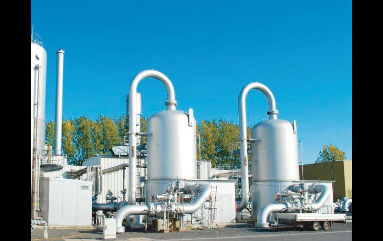 Combustible. Amplia red. EL FINANCIERO ARCHIVO  /