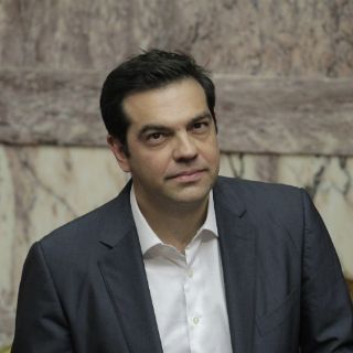 Lagarde espera que Europa acepte aliviar deuda griega