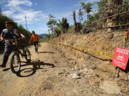Desarrollan un plan piloto de desminado humanitario que el gobierno y las FARC acordaron en marzo. AP / F. Vergara