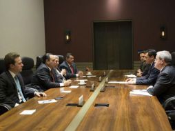 El titular de la Segob insta a la gobernadores a mantener una comunicación estrecha para lograr la recaptura del prófugo. TWITTER / @osoriochong