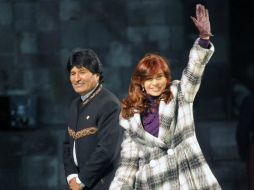 Morales y Fernández firmaron acuerdos de relación comercial. EFE / E. García