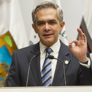 Miguel Ángel Mancera realiza nueve cambios en su gabinete
