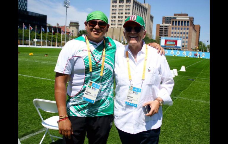 En la rama varonil, Luis Álvarez (i) es el único mexicano que logra superar los dieciseisavos de final. TWITTER / @COM_Mexico