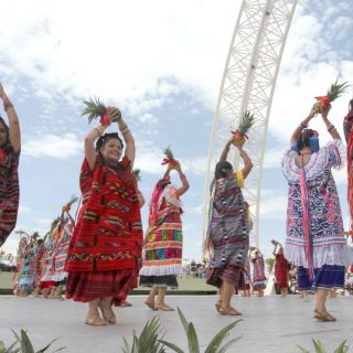 Arranca la Guelaguetza