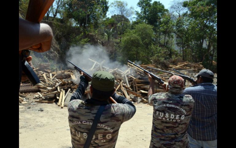 En varias ocasiones, el grupo conocido como el FUSDEG ha estado envuelto en situaciones de muerte este año. AP / ARCHIVO