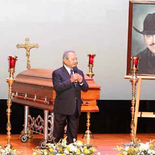 Joan Sebastian pidió estar solo a la hora de partir: Manzanero