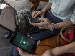 WhatsApp Web todavía no cuenta con todas las funciones que se pueden usar desde el celular. EL INFORMADOR / ARCHIVO