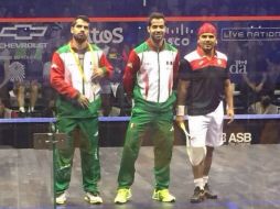 César Salazar, Arturo Salazar y Eric Gálvez tras finalizar el encuentro con el equipo canadiense. TWITTER / @CONADE