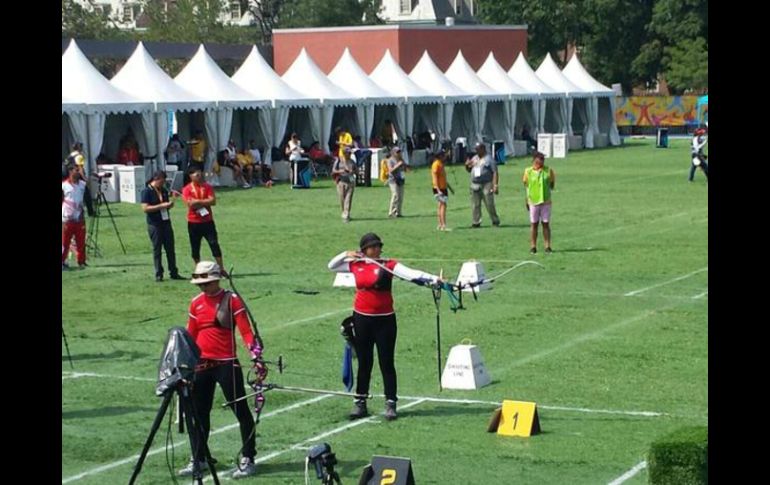 Hinojosa vence seis a cuatro a Román. TWITTER / @CONADE