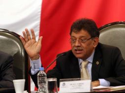 Alonso Raya exhorta a abrir una investigación que aclare sobre el proceso de licitación. TWITTER / @AlonsoRaya_