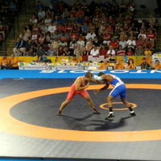 Jesse Ruiz da bronce a México en lucha en Toronto