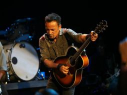 Springsteen es conocido por 'caer' y hacer presentaciones en varios establecimientos en Asbury Park y otros lugares de moda en Jersey. TWITTER / @springsteen