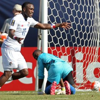 En muerte súbita, Panamá derrota a Trinidad y Tobago