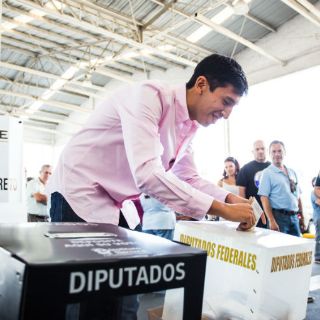 Sólo 6 candidatos independientes vencen a partidos