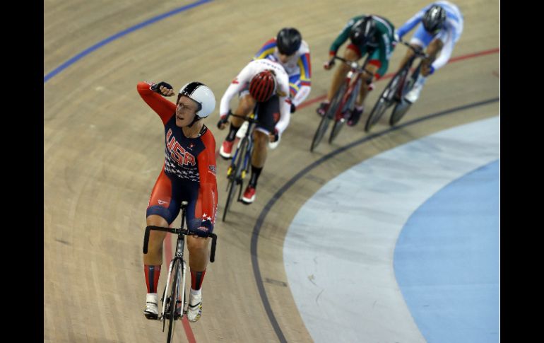 Deportes de alta intensidad, como el ciclismo y el levantamiento de pesas, son observados con mayor rigurosidad. EFE / O. Barría