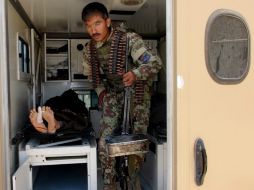 El presidente afgano pidió a las tropas que tomen las máximas precauciones para no dañar al pueblo ni a las fuerzas de seguridad. AP / I. Mahjoor