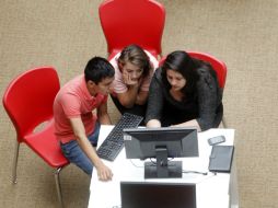 La OCDE  pidió a los gobiernos identificar a los millones de 'Ninis', para ayudarlos a reintegrarse. EL INFORMADOR / ARCHIVO