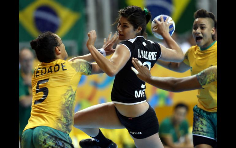 El combinado mexicano no pudo derrotar a Brasil y sumó su primer descalabro. NTX / J. Arciga