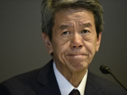 Tanaka reconoce ante la prensa que debió basarse en estrictas y adecuadas prácticas contables para perseguir ganancias. EFE / F. Robichon