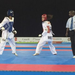 Victoria Heredia se cuelga la plata en taekwondo
