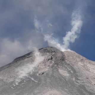 Crearán nuevo plan de contingencia por actividad del Volcán El Colima