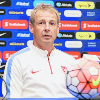 EU y Jamaica disputan un pase a la final de Copa Oro