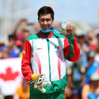 Ciclista Ignacio Prado se queda con plata en contrarreloj