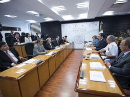 La reunión es encabezada por el secretario de Gobernación, Miguel Ángel Osorio Chong. TWITTER / @osoriochong