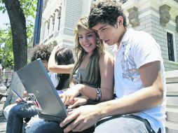 Programa. La meta de México Conectado para 2018 es llegar a los 12 mil espacios o edificios públicos en los 125 municipios de Jalisco. EL INFORMADOR /