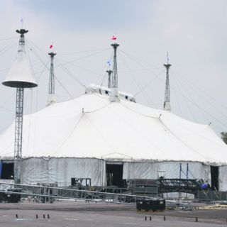 ¡Levantan la Gran Carpa Blanca del Cirque du Soleil!