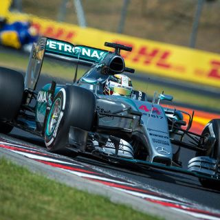 Hamilton, el más rápido del primer día en el GP de Hungría