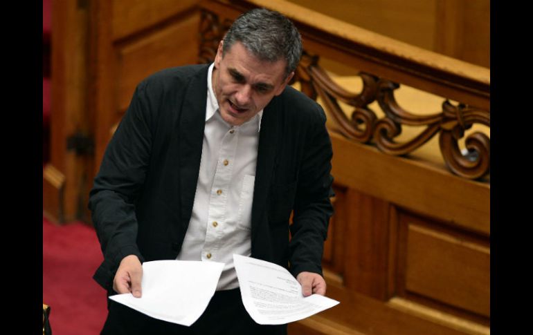 Euclides Tsakolotos dirge una carta a Christine Lagarde para hacer la petición, tal como lo marcan los requisitos del organismo. AFP / ARCHIVO