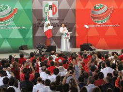 Enrique Peña Nieto afirma que el PRI tiene la responsabilidad de seguir impulsando un cambio con rumbo y estabilidad. NTX / J. González