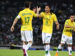 Carlos Peña fue el encargado de la segunda anotación del León frente a Santos. MEXSPORT /