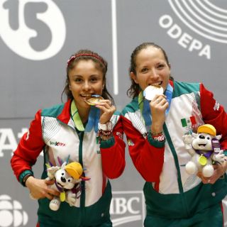 Paola Longoria y Samantha Salas arrasan en Toronto 2015