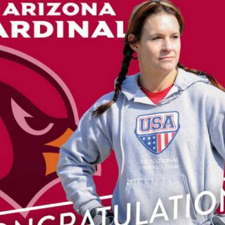 Cardenales contrata a una mujer como coach