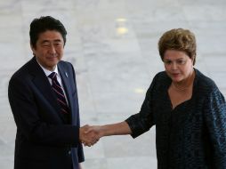 La reunión entre Shinzo Abe y Rousseff ocurriría en un momento significativo para ambos países. EFE / ARCHIVO