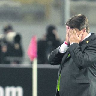 El 'Piojo' Herrera se va fumigado