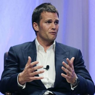 Tom Brady se defiende
