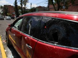 Ayer martes varios taxis de Uber fueron agredidos en las inmediaciones del AICM. EFE /
