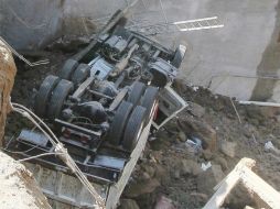 Por la magnitud del accidente, se solicitó apoyo a cuerpos de rescate de otros municipios. NTX / ARCHIVO