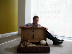 Renata Petersen explora los huesos a detalle y a partir de ahí genera un diálogo con lo que somos y nos soporta. EL INFORMADOR / M. Vargas